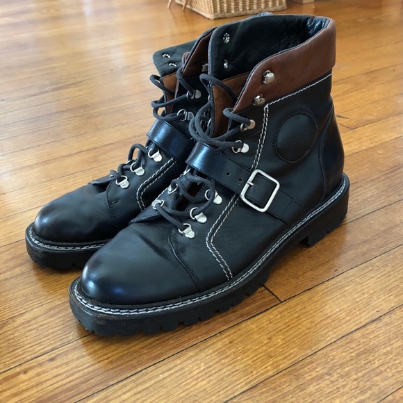Gucci Shoes - Gucci Women’s Lace-Up Boots